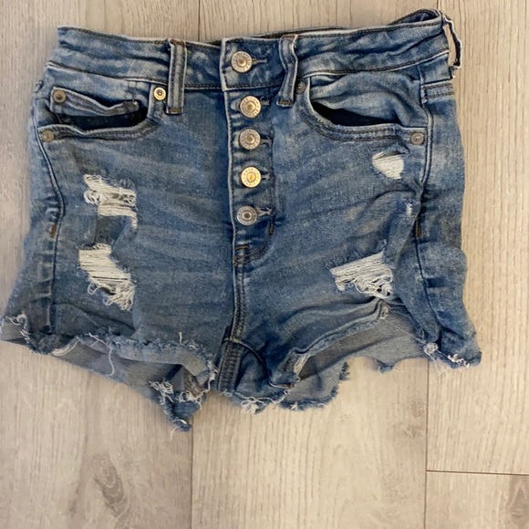 AE button fly high waist distressed denim shorts